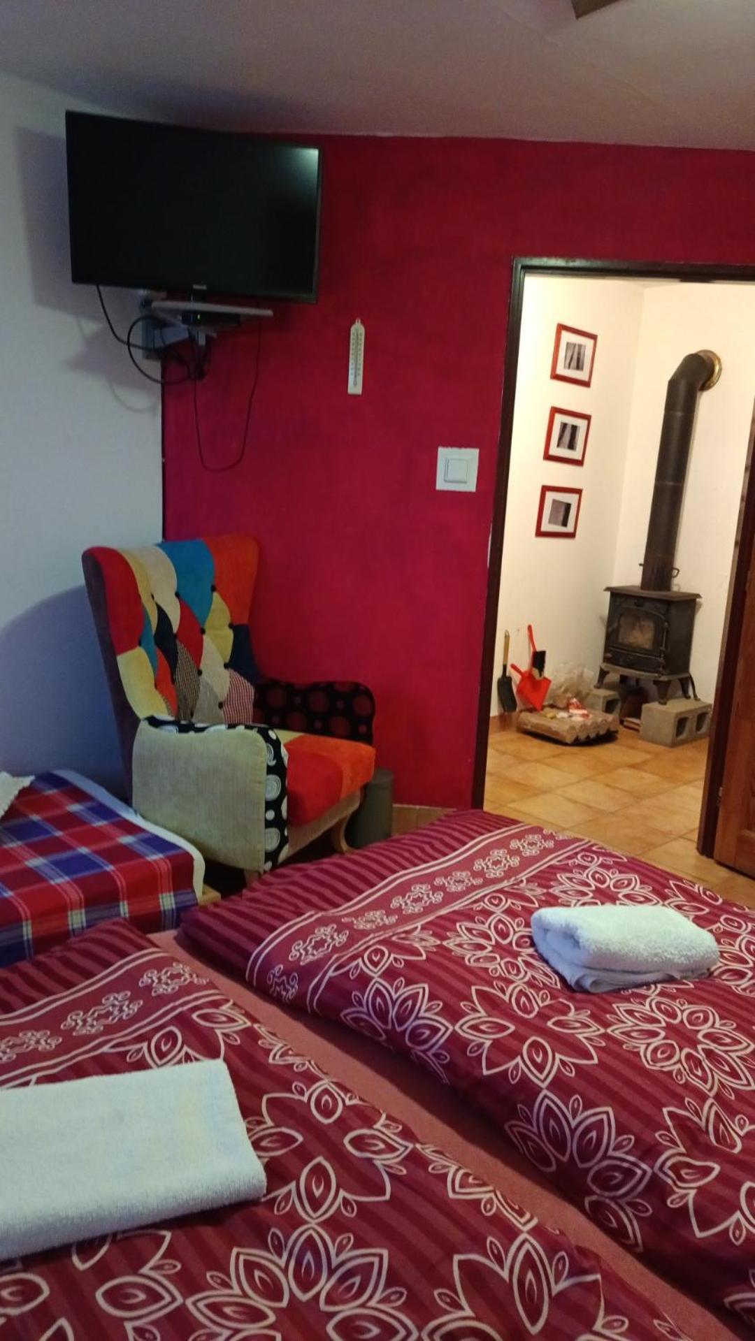 Vinný sklep Kovárna Rohatec Pokoj fotografie
